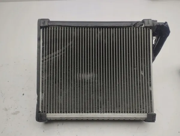 Núcleo calentador A/C Audi A7 S7 4G 2013 OEM AMD131616 image 6