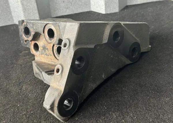 Motorsteun DAF XF 106 image 5