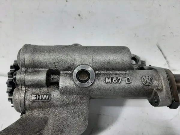 BMW Oliepomp OEM 11412248486 voor E65 740D M67D39 image 9