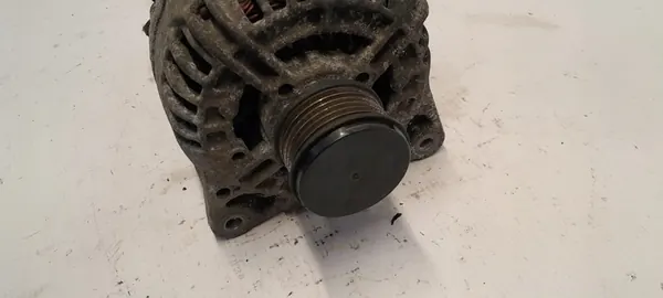 RENAULT SCENIC II 1.5 DCI Vaihtovirtalähde 8200390667 image 2