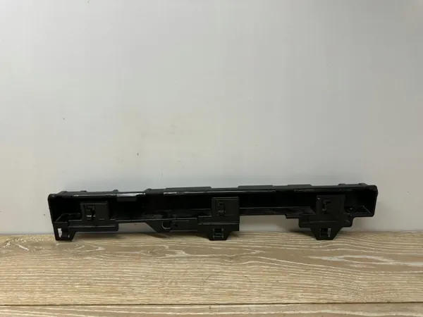 BMW OE 7240914 tröskelfäste begagnad image 6