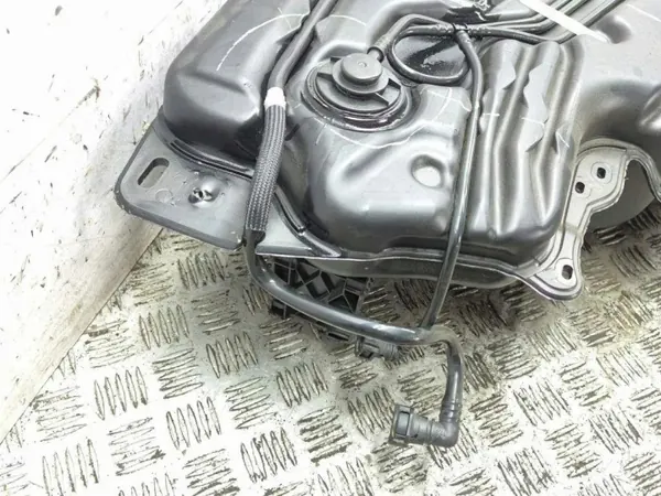 Réservoir Citroen C5 Aircross OEM 9848966980 image 9