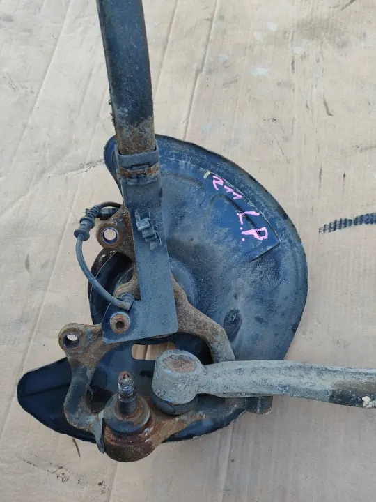 Mercedes W211 Framhjulsnav vänster OEM 211zwr.lp image 3