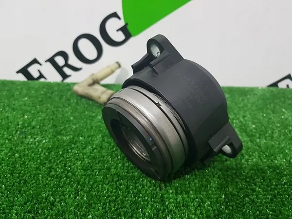 Audi S3 A3 8V 2.0 TFSI Koppling Frigöring 0A5141671L image 6