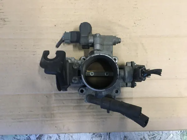 HYUNDAI KIA 1.4 1.6 DROSSSELKLAPPE 35100-2B060 image 2