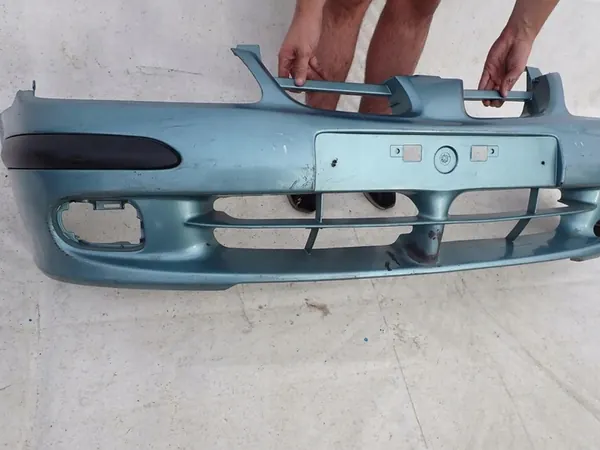 Paraurti anteriore Nissan Almera N16 00-03 image 3