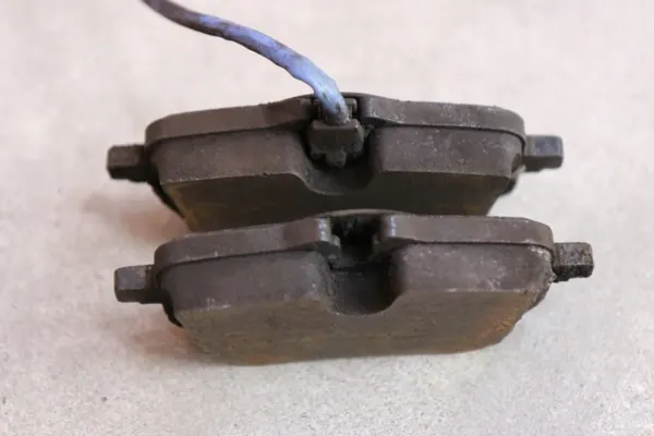 OEM 6891086 Bromsskivor & Belägg Bak BMW X1/X2 image 4