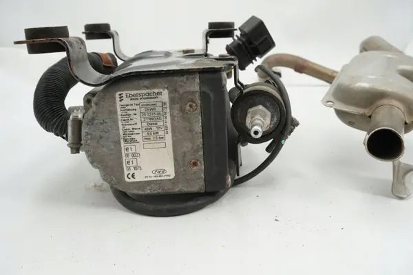 Webasto pysäköintilämmitys OEM 2T1V-18K463-AC Ford Transit image 7