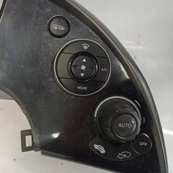Honda Civic VIII Instrumentpanel OEM 05380063950 image 7
