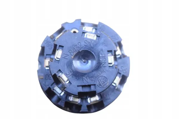 Interruptor de luz Mercedes-Benz S W126 1984 0005453704 image 6