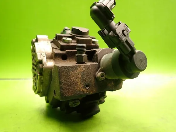 Brandstofpomp RENAULT LAGUNA III 2.0 DCI 2008 0445010170 image 6