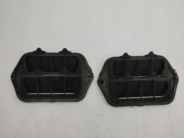 Grelha ventilação para-choques traseiro Mazda CX-5 2013 OEM C14551921 image 3