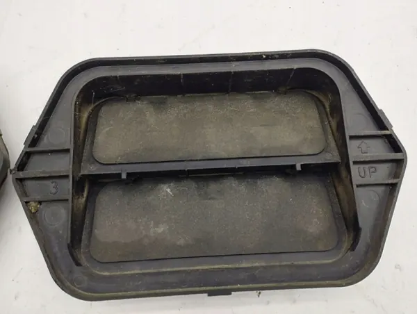 Grelha ventilação para-choques traseiro Mazda CX-5 2013 OEM C14551921 image 6