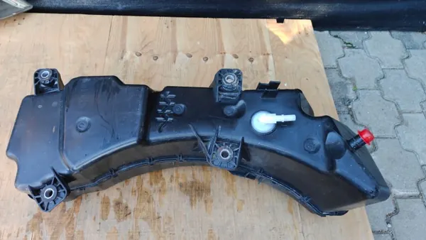 Réservoir AdBlue Ford Ranger OEM JB3G-5J228-B image 6