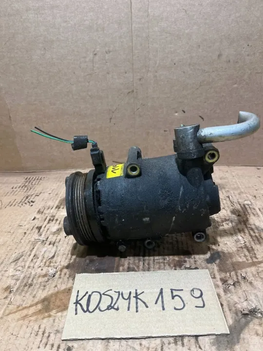 Compressor ar condicionado Ford Fiesta OEM AWJ1840 - Usado image 2