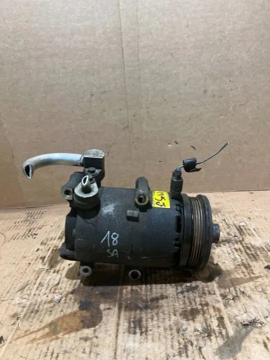Compressor ar condicionado Ford Fiesta OEM AWJ1840 - Usado image 3