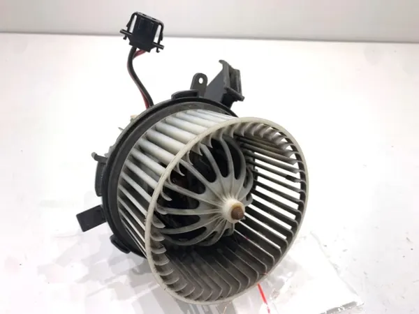OEM 8K1820021 Blazermotor voor Audi A5 8T image 2