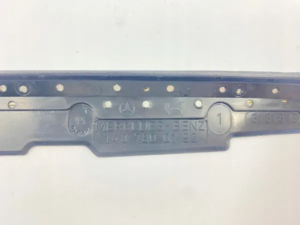 Junta de techo solar izquierda OEM 1407800192 Mercedes W124 image 9