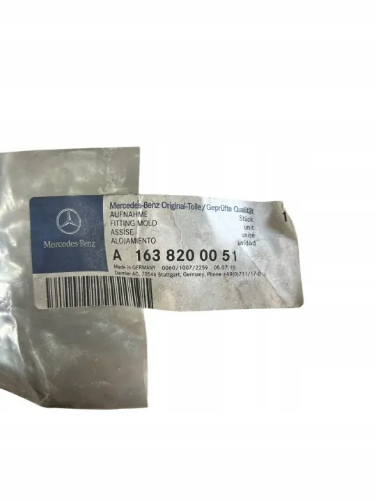 Mercedes tändaruttag OEM A1638200051 image 4