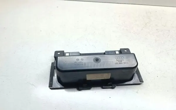 Cinzeiro Audi A6 OEM 4G08641314PK - Estado usado image 3