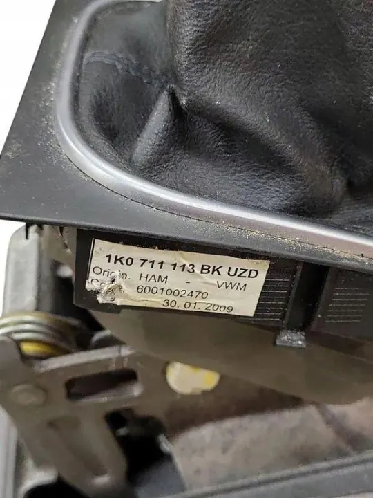 VW Versnellingsmechanisme OEM 1Q0711049C Gebruikt image 8