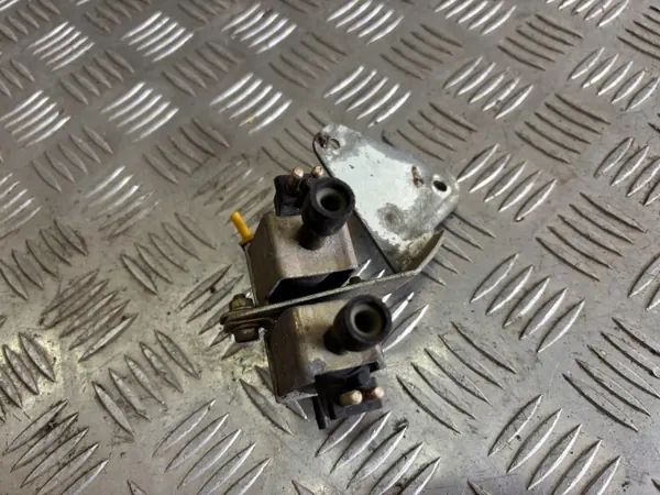 Mercedes S W140 W126 Elektroventil 0015407097 image 4