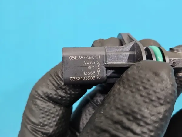 Nokka-akselin asentoanturi OEM 05E907601H Skoda Octavia image 5
