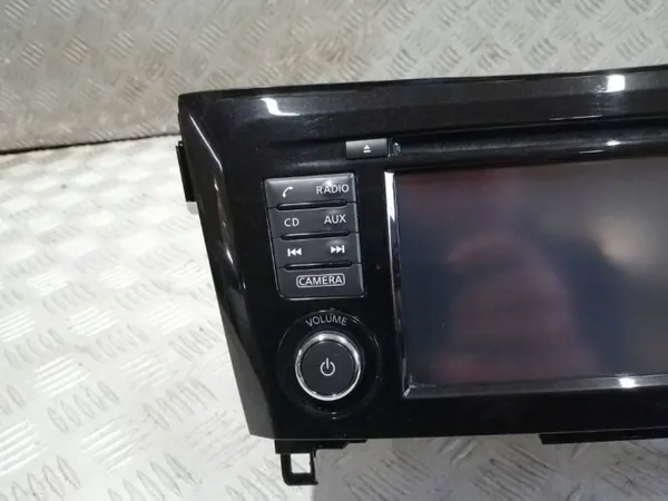 Panneau Radio Nissan Qashqai 2016 OEM 259154ET1A image 3