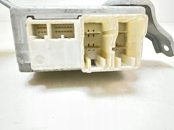 Module de direction assistée Toyota Yaris 2004 896500D080 image 3