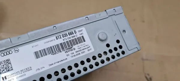 Audi A5 8T Navigationsläsare OEM 8T2035666D image 10