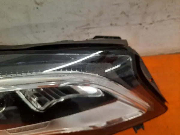 MERCEDES GLA X 156 Rechter Koplamp A1569067000 image 6
