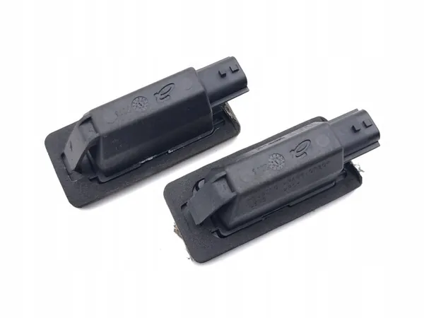 OEM 26510 8990E Nissan Qashqai III Luz de Matrícula image 4