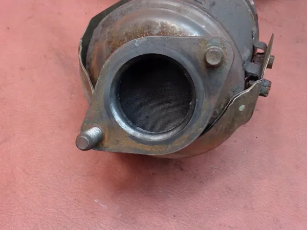 Katalysator OEM W2BEF5 voor Hyundai Kia 1.4 16V image 3