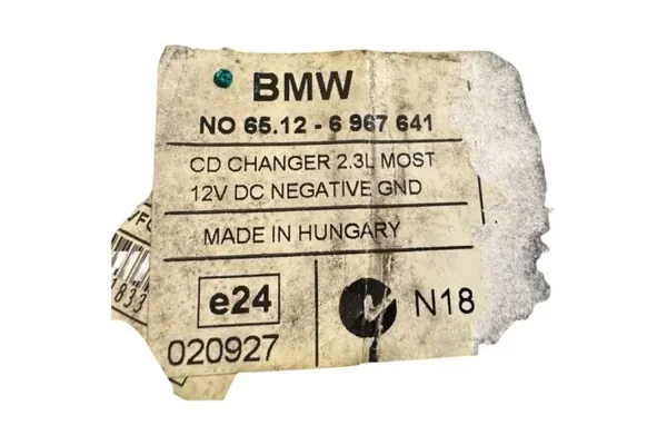 Changer CD BMW OEM 65126967641 pour E81 E87 E90 image 3