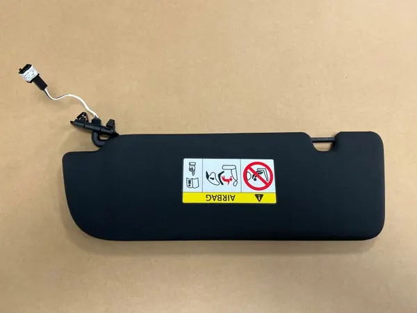 Visera derecha Audi Q8 OEM 4M8857552C YW5 image 3