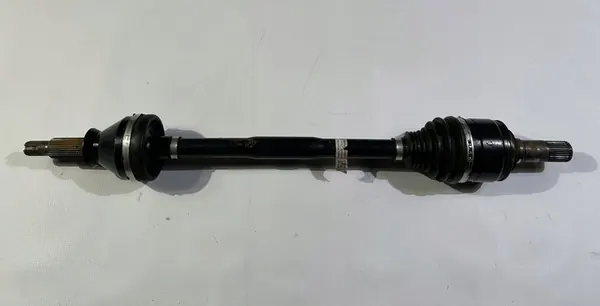 Arbre de transmission arrière gauche Maserati Ghibli 3.0 M157 2013- image 1