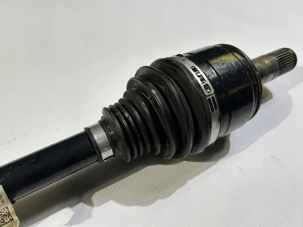 Arbre de transmission arrière gauche Maserati Ghibli 3.0 M157 2013- image 7