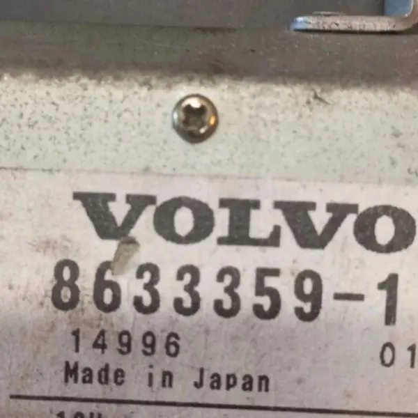 Écran de navigation Volvo OE d'occasion OEM 8633359 image 2