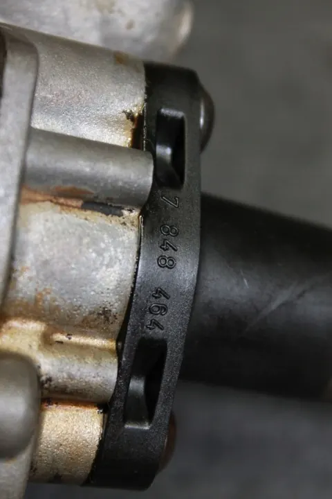 BMW S55 Ölsaugpumpe OEM 7846385 - Gebraucht image 8