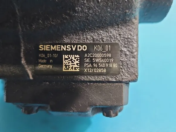 OEM 5WS40019 Ruiskutuspumppu Peugeot 407 2.0 HDI image 8