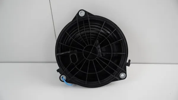 Bakluckhandtag OEM 360183320 för VW Golf 6 VI image 4