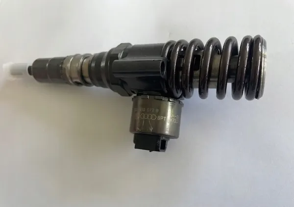 Bomba de inyección OEM 0414720403 para 2.0TDI image 3
