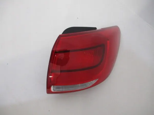 KIA SPORTAGE III LIFT Lámpara Trasera Derecha image 2