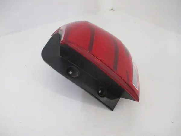 KIA SPORTAGE III LIFT Lámpara Trasera Derecha image 3