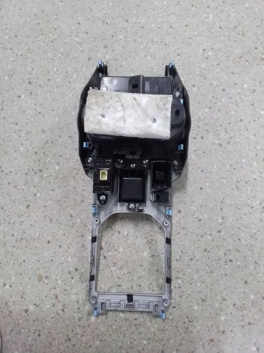 Bielle de changement de vitesse Subaru Forester SK 2023 OEM 92122SJ200 image 3