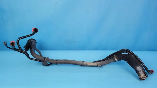 Tubo de enchimento combustível Opel Insignia B GSi OEM 84828557 image 8