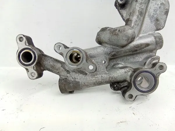 Pièce moteur Toyota OEM JUR221595 - État utilisé image 6