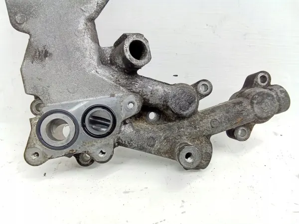 Pièce moteur Toyota OEM JUR221595 - État utilisé image 8