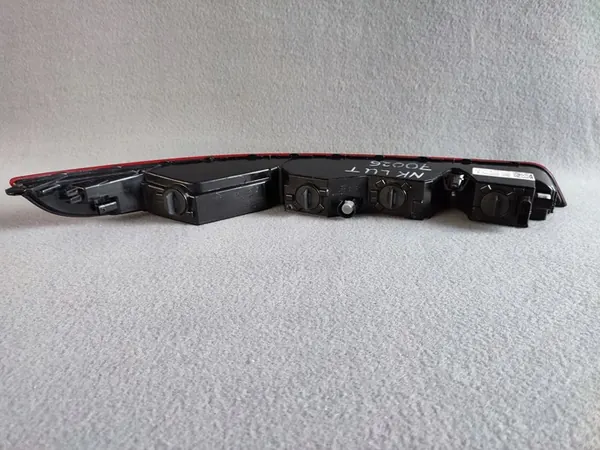 AUDI Q3 8U0 Lámpara Trasera Izquierda 8U0945095B image 4