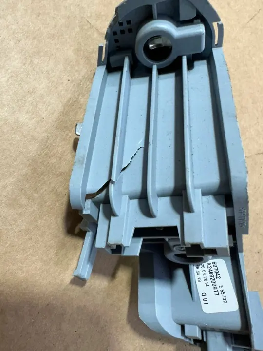 OEM A2468200977 Luz Trasera Derecha Mercedes Clase B image 3